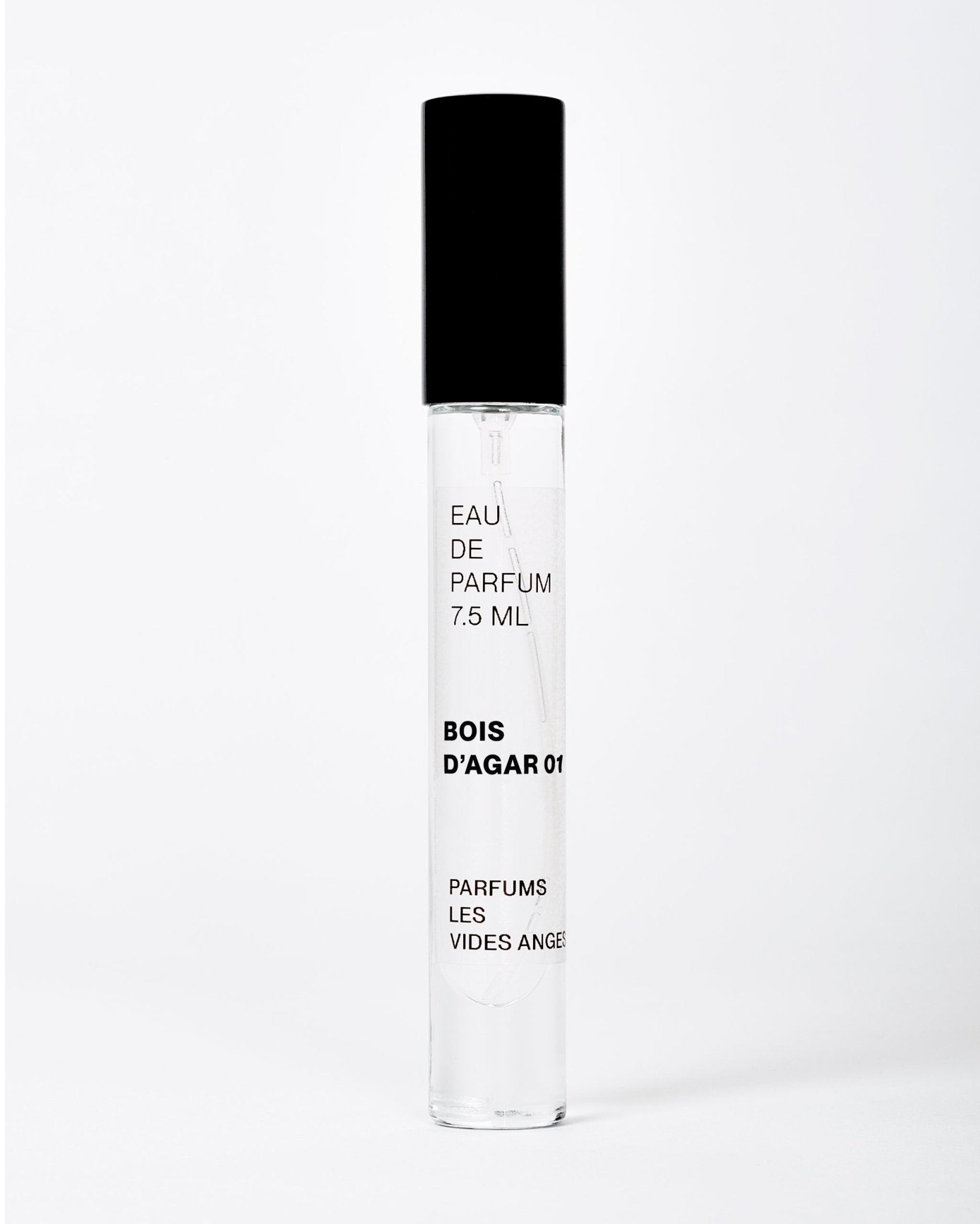 感覚を超えた旅: 香水における謎めいたウード - Shop Parfums Les