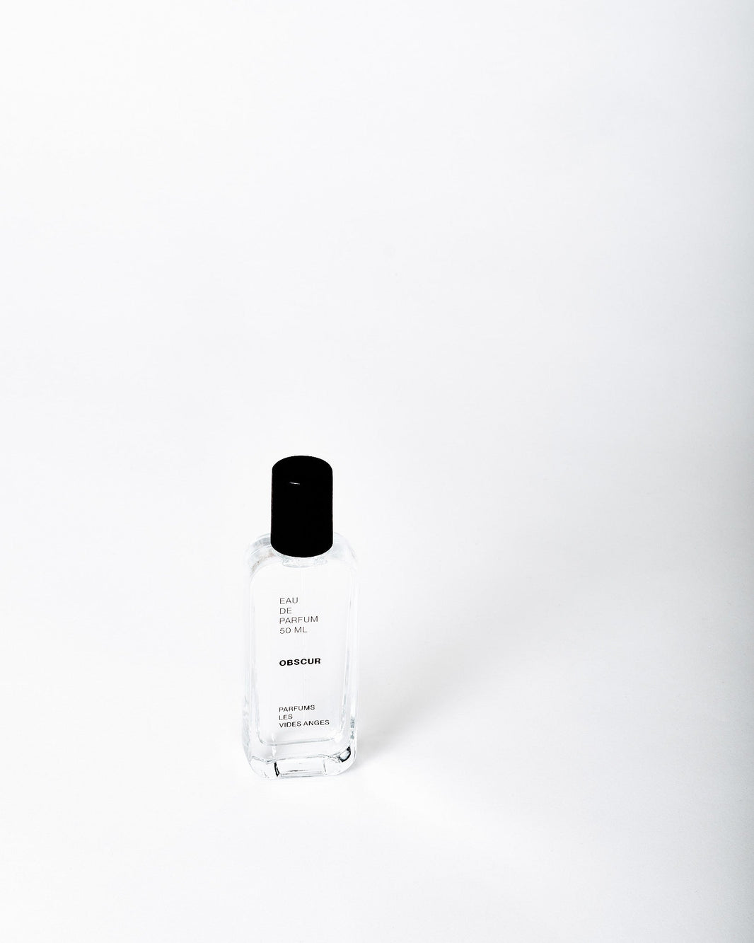 Unleash Your Inner Seductress: 15 Sensual Fragrances for Date Night - LES VIDES ANGES